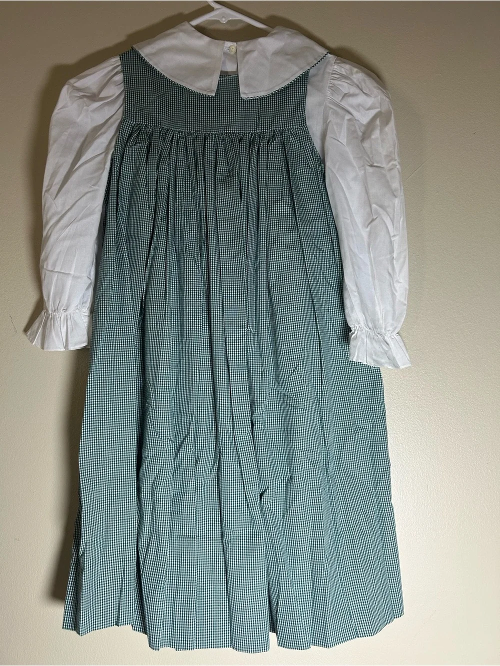 Amanda Remembered Girls 6X Green Gingham Smocked Cow Dress w/ White Blouse